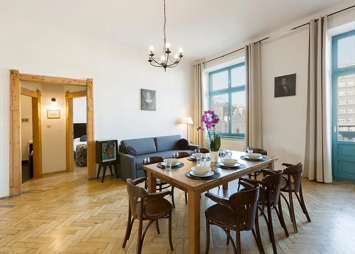 Antique Plac Szczepanski Lägenhetshotell 4*