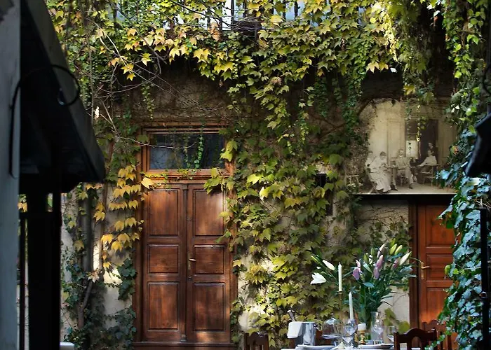 Antique Plac Szczepanski Lägenhetshotell 4*