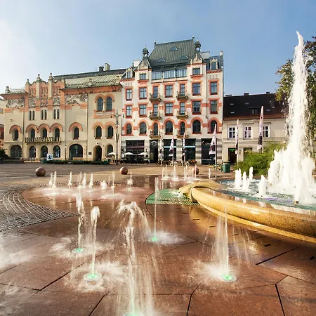 Antique Plac Szczepański 3*