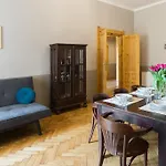Aparthotel Antique Plac Szczepanski Krakau