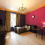 Antique Plac Szczepanski Lägenhetshotell 4*