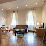 Lägenhetshotell Antique Plac Szczepanski 4*