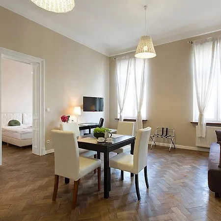 Antique Plac Szczepanski Apartahotel Cracovia