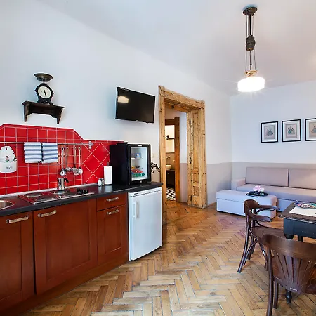 Antique Plac Szczepanski 4*
