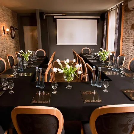 Antique Plac Szczepanski Aparthotel