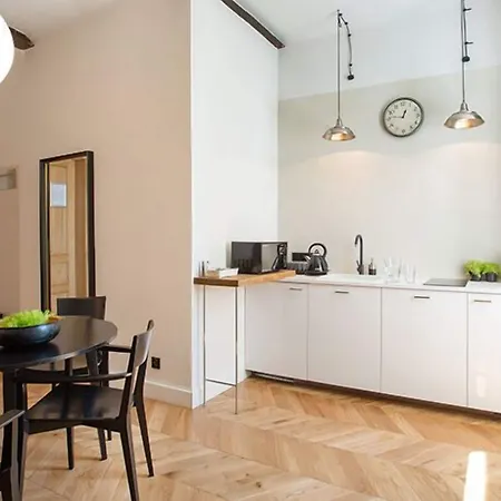 Antique Plac Szczepanski 4*