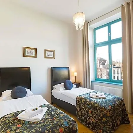 Antique Plac Szczepanski 4*