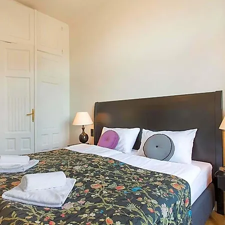 Antique Plac Szczepanski Aparthotel 4*