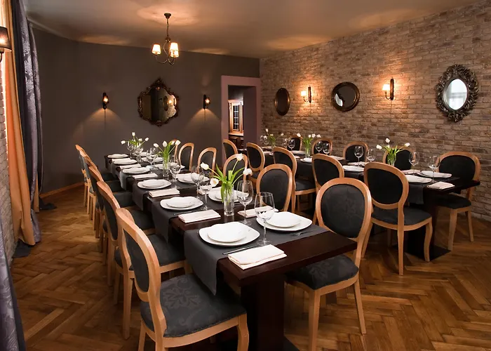 Apartahotel Antique Plac Szczepanski