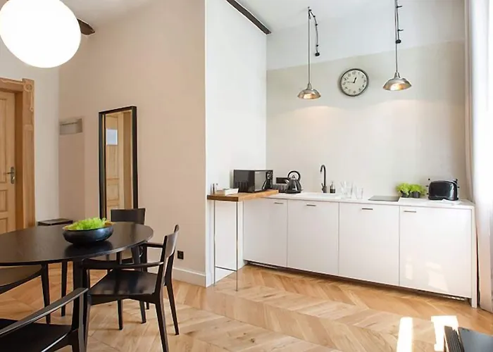 Antique Plac Szczepanski 4*