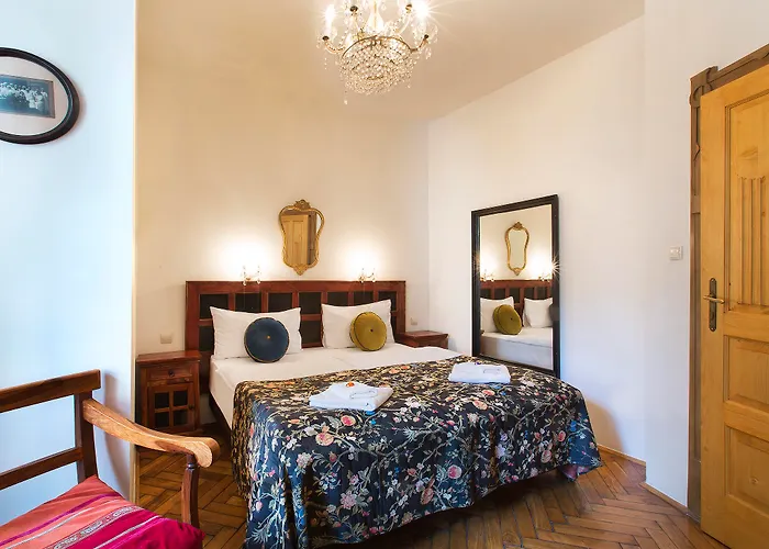 Antique Plac Szczepanski Aparthotel 4*