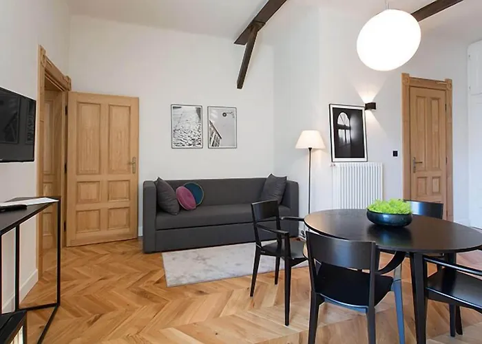 Aparthotel Antique Plac Szczepanski